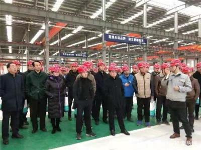 安徽阜陽(yáng):裝配式建筑發(fā)展交流會(huì)暨天筑杭蕭鋼構(gòu)新型住宅產(chǎn)品投產(chǎn)